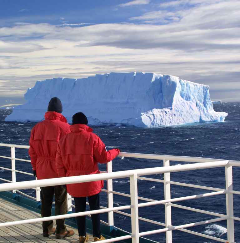 SHU_3_SHU_ALL_Antarctica January iceberg-e2