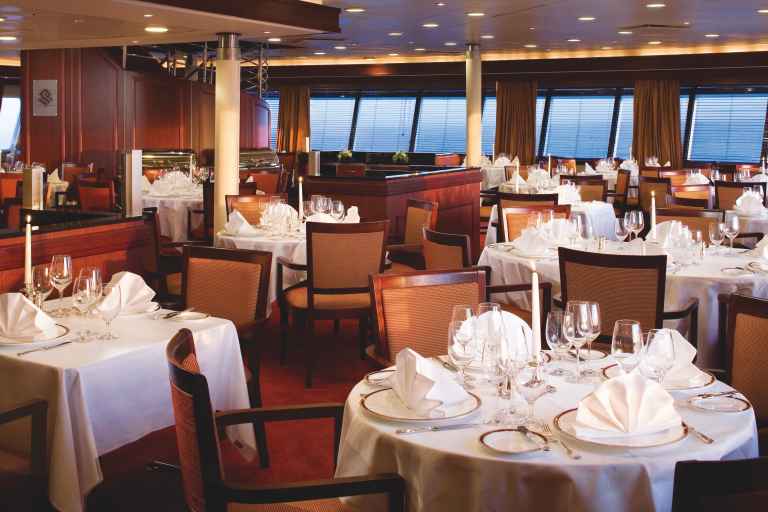 SIL_3_SIL_RTD_SILVEREXPLORERRESTAURANT