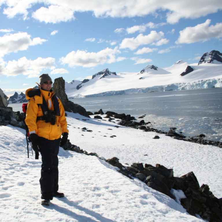 SWO_4_ALEX-MUDD_ALL_PEOPLEINANTARCTICA