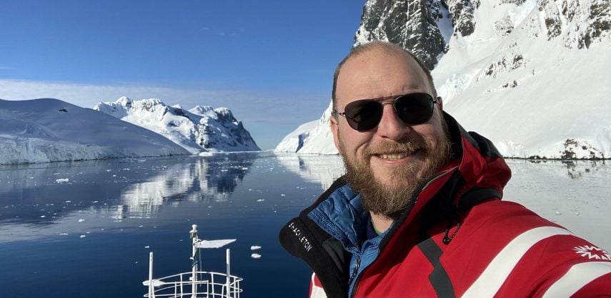 Talk to an expert about your polar adventure