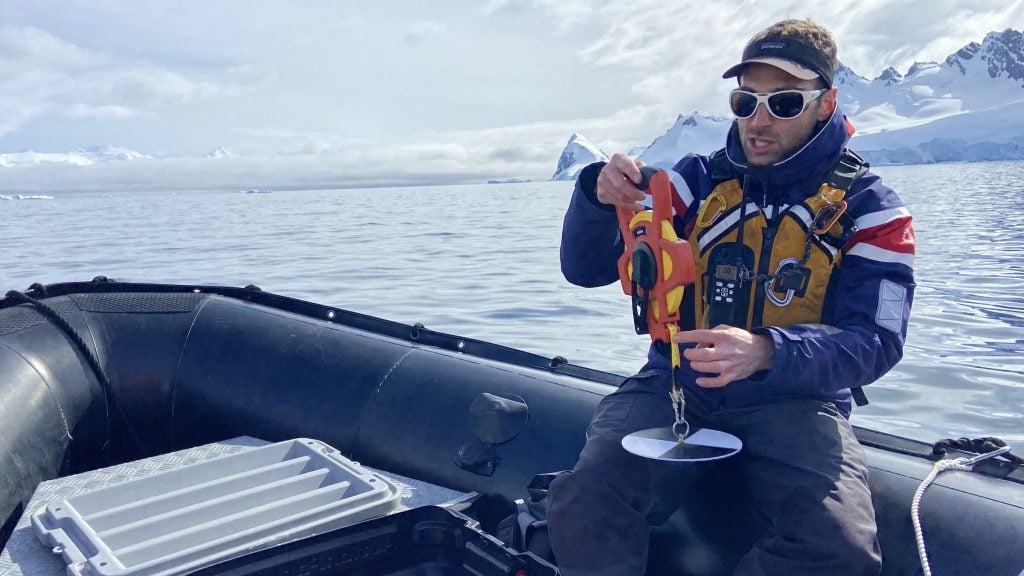Secchi disk citizen science in Antarctica