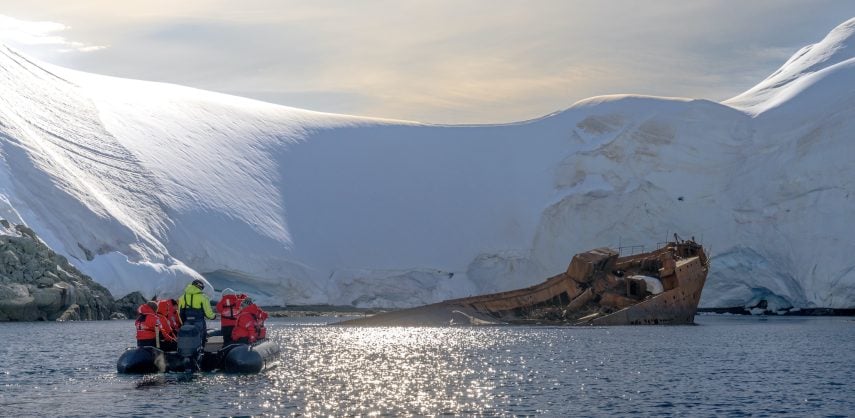 Governoren shipwreck at Foyn Harbour in Antarctica