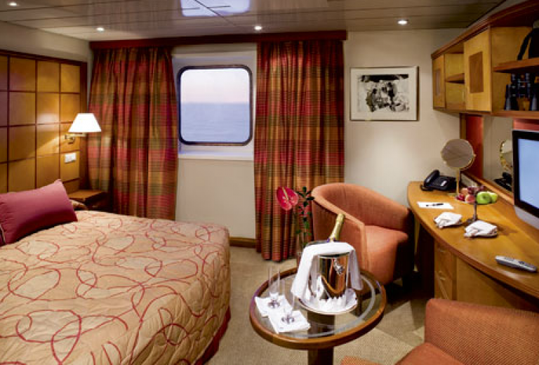 Silver Explorer - The Vista Suite
